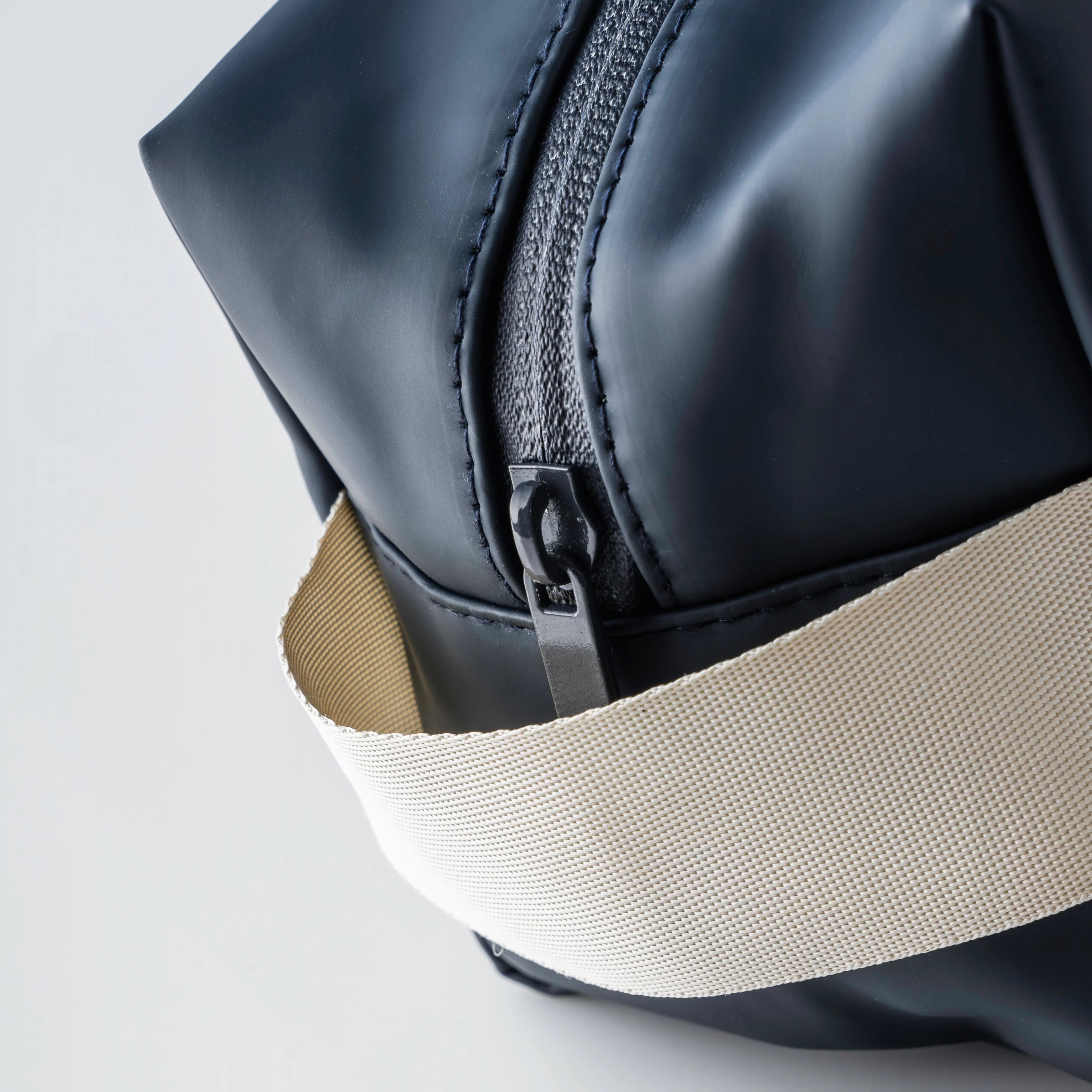 Highland Dopp Kit - Image 8